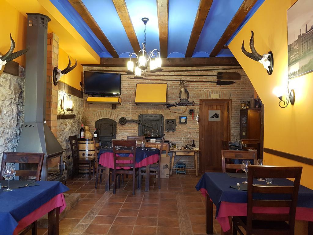 Hotel Rural El Horno De Aliaga Exterior photo